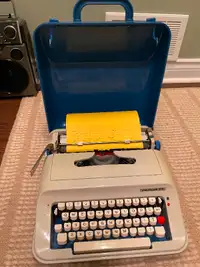 Vintage Underwood  typewriter