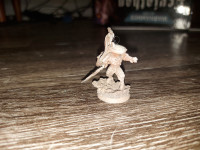 Warhammer 40k 2nd tau 3d printed/ recast proxy Ethereal 