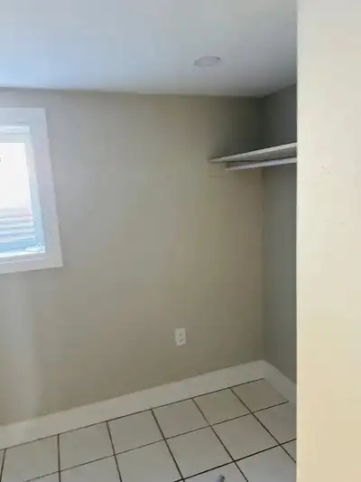Room for Rent - Albion and Kipling