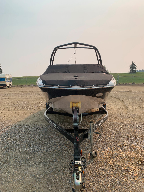 For sale in Powerboats & Motorboats in Red Deer - Image 2