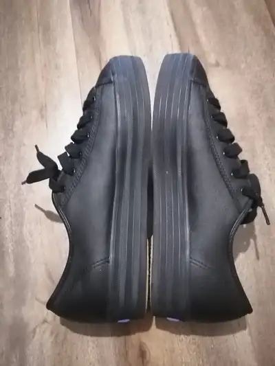 baskets Keds pour femmes taille 9 comme neuf, View more