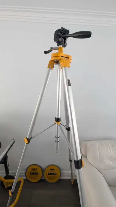 DeWalt elevated tripod, View more