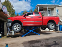 (NEW) 6,000 Mid -Rise Portable Scissor Car Lift CSA Certified