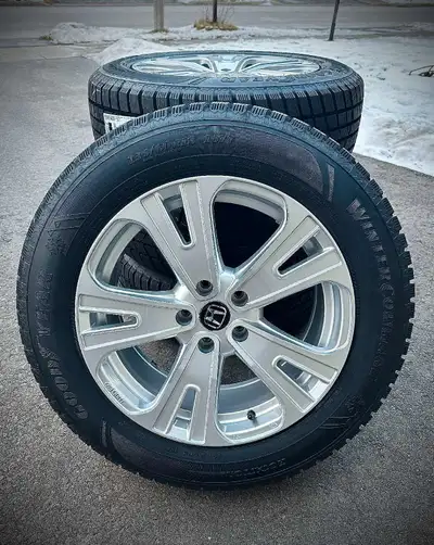 ***Never been mounted on vehicle**** Brand New Original Crv winter package, bought for 2025 Crv Tour...