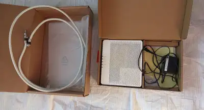 TECHNICOLOR TC4400-AM DOCSIS 3.1 CABLE MODEM IN GOOD/VG CONDITION. GENTLY USED ABOUT 1-2 YEARS. ORIG...