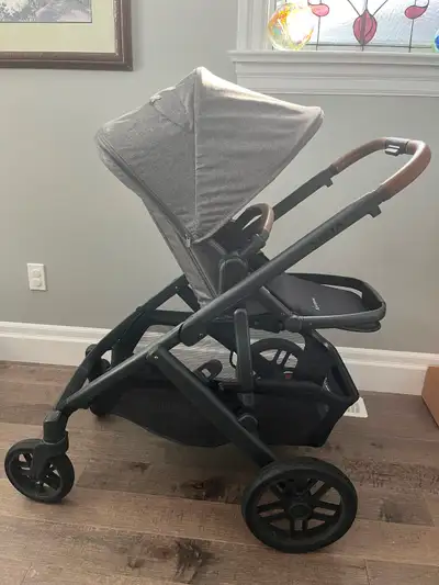 Uppababy Vista + Bassinet, View more