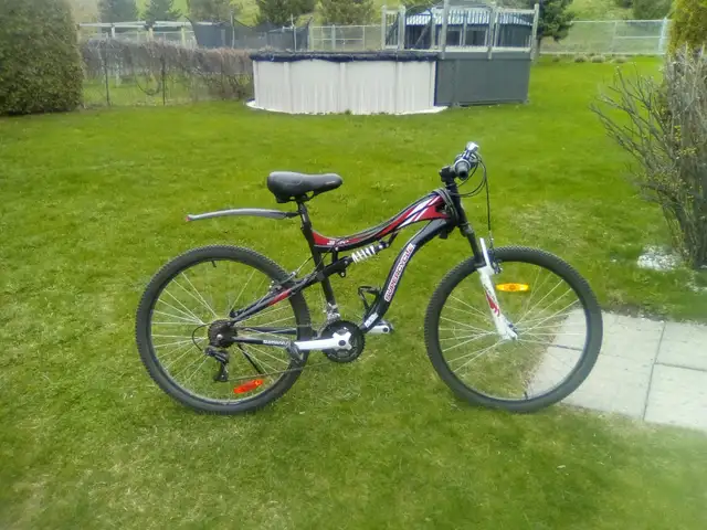 SUPERCYCLE 26 PCS 350.00 in Cruiser, Commuter & Hybrid in Laval / North Shore - Image 3