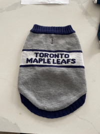 Toronto maple leafs dog sweater