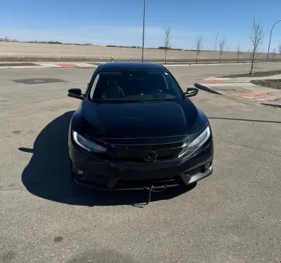 2017 Honda Civic Touring- blacked out edition