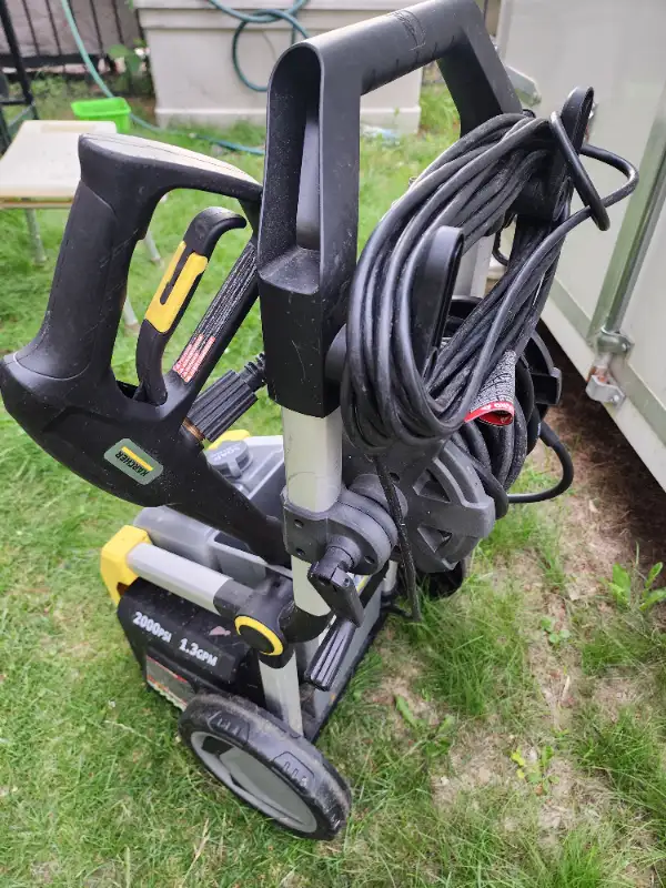 Karcher Electric PRESSURE Power  WASHER K 2000 1.3 GPM 2000 PSI in Outdoor Tools & Storage in Windsor Region - Image 10