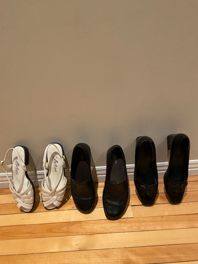 Souliers été noirs et sandale blanche dans Femmes - Chaussures  à Ville de Montréal