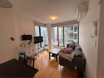 Large Bedroom Sublet – Feb 1 to July 1 (Option to Renew) Spacious bedroom available for sublet from...