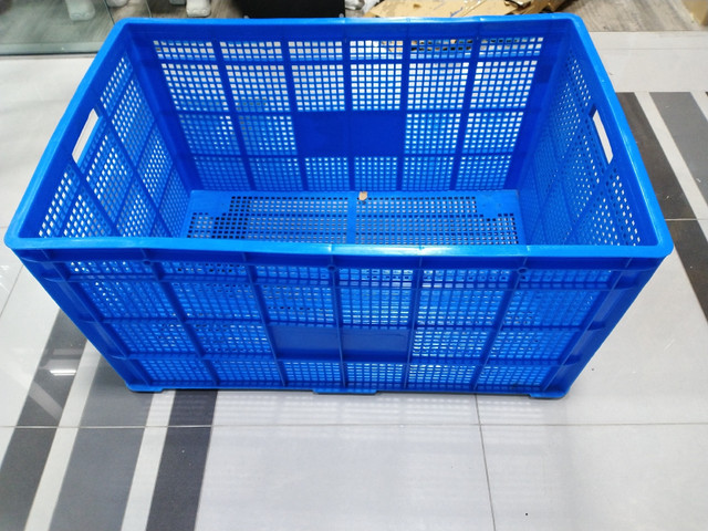 Moving Plastic boxes Crate basket stackable in Storage & Organization in City of Toronto - Image 2