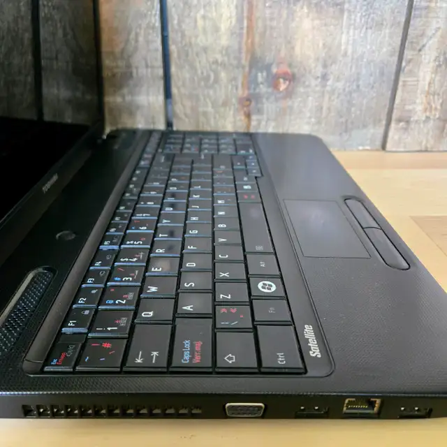 Laptop Toshiba Satellite C650D | AMD Core | 8Gb RAM | 120Gb SSD in Laptops in Laval / North Shore - Image 8