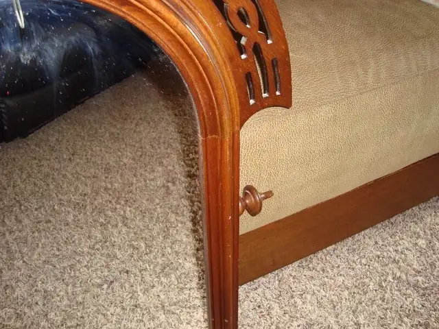 VINTAGE VICTORIAN WALL MIRROR in Arts & Collectibles in Norfolk County - Image 5