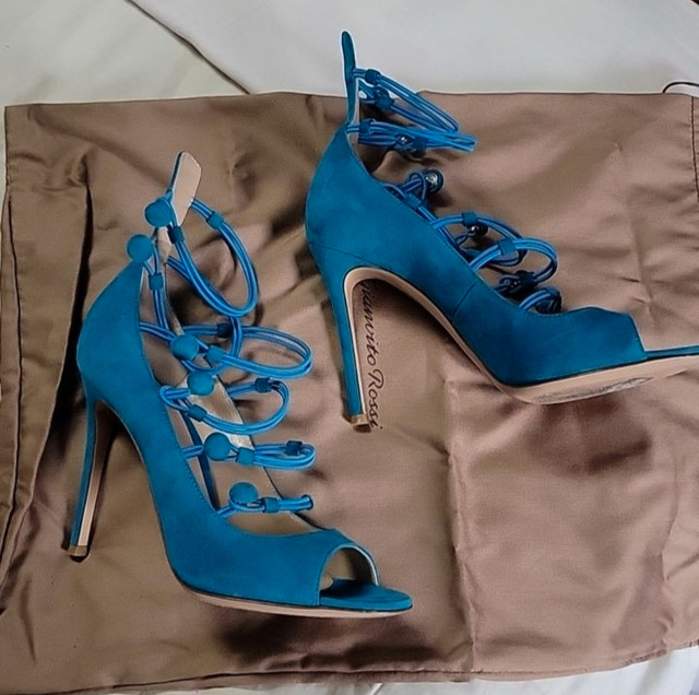 Gianvito Rossi "Marquis" light blue (Curacao) Suede Pump 8.5  in Women's - Shoes in St. Catharines