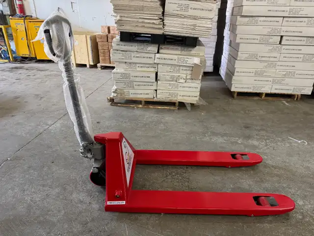Regular Pallet Jacks Pump Trucks 5500 LBS Capacity in Other in Oakville / Halton Region - Image 8