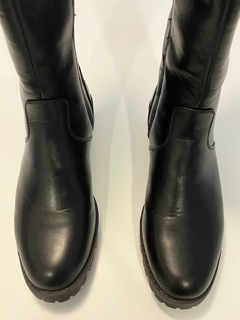 Women's Back Leather High Top Winter boots in Women's - Shoes in Edmonton - Image 5
