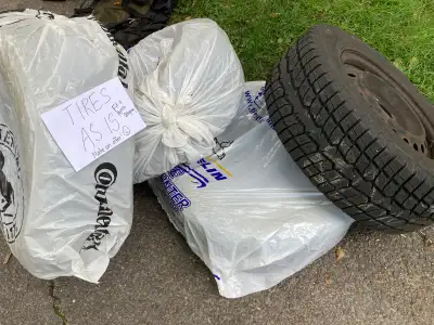 Used snow tires. Were on a Honda Odyssey. As is. Make an offer. Text 613-293-4656