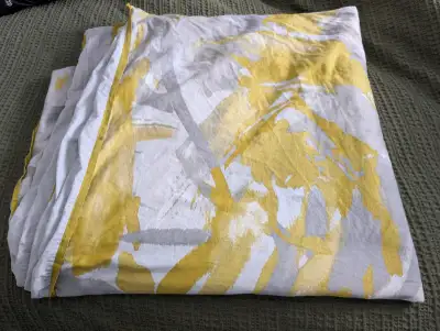 Kenneth Cole duvet cover (king), View more