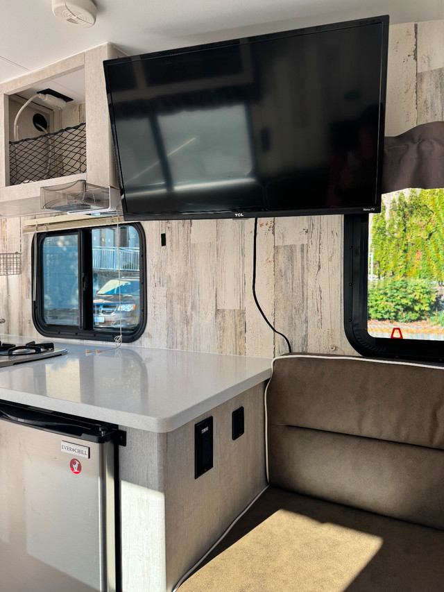 2022 TLRV Rove Lite 14FD in Travel Trailers & Campers in North Shore - Image 4