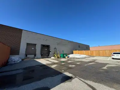 Secure and accessible warehouse space available for rent in Mississauga— perfect for storage, logist...