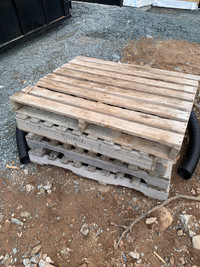 Free pallets must pick up 