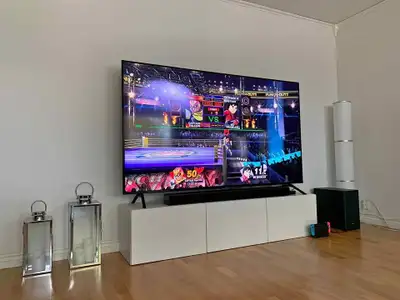 Smart TV, LG 86 inches 4K High Definition Resolution. With beautiful pictures. All the apps are ther...