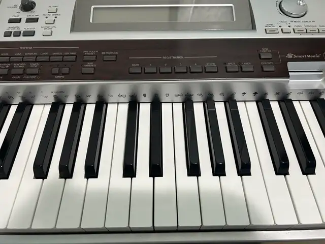 Casio Piano 88 weighted keys PX555R w stand/pedal/bench  in Pianos & Keyboards in City of Toronto - Image 5