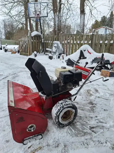SNO-TRAC snowblower (13hp Honda), View more
