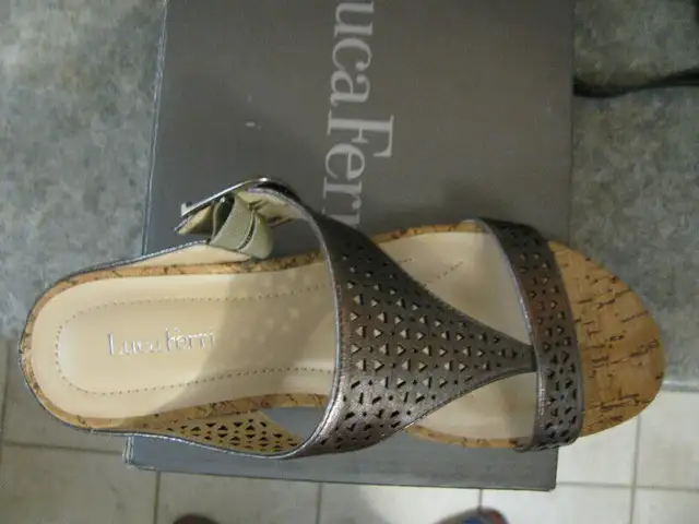LUCA FERRI FOOTWEAR in Women's - Shoes in Norfolk County - Image 5