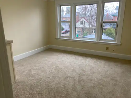 Available immediately, beautiful, newly renovated, second floor 2-bedroom apartment. Centrally locat...