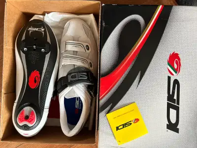 SIDI, Italian carbon cycling shoes, brand new, View more