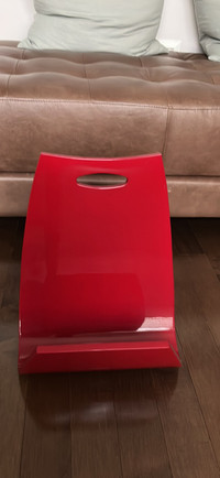 Beautiful Modern Red Magazine Holder from Italian designer 