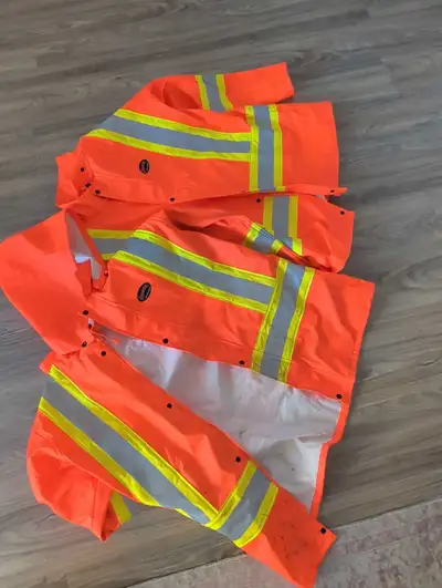 Pioneer Rain Jacket FR, View more