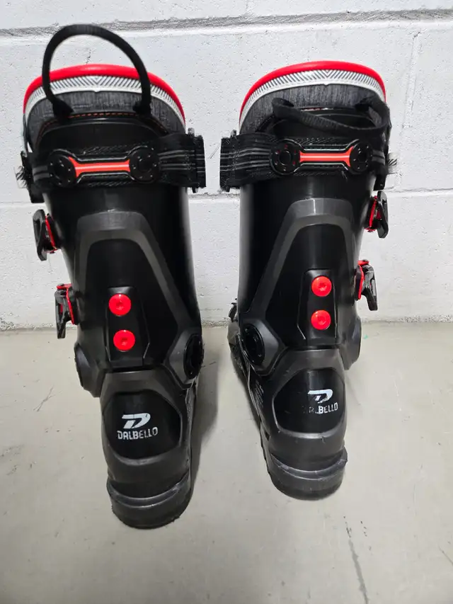 Premium Dalbello Alpine Ski Boots size 255 in Ski in City of Montréal - Image 7