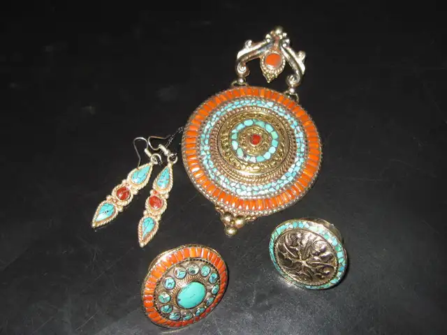 Brand New Turquoise & Coral Sterling Silver*Southwest Collection in Jewellery & Watches in Oakville / Halton Region - Image 3