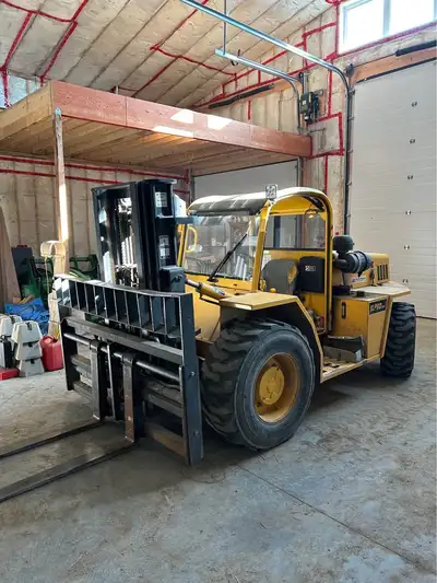 Hours: 5,210 Transmission: 2 Wheel Drive Max Lift Height: 144 inches Weight Capacity: 6,000 lbs Oper...