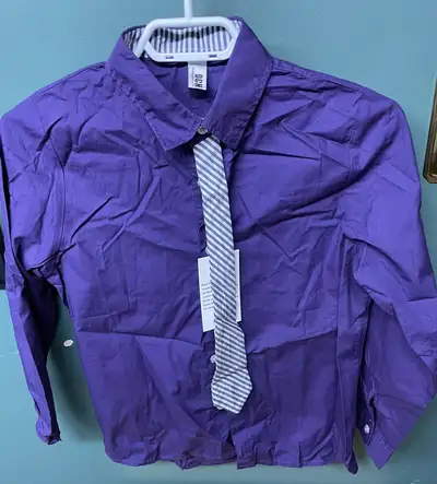 Purple Dress Shirt for Youth size Medium (Brand New), View more