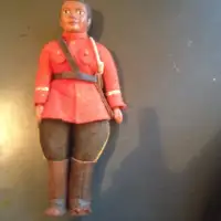 Figurine police montée vintage