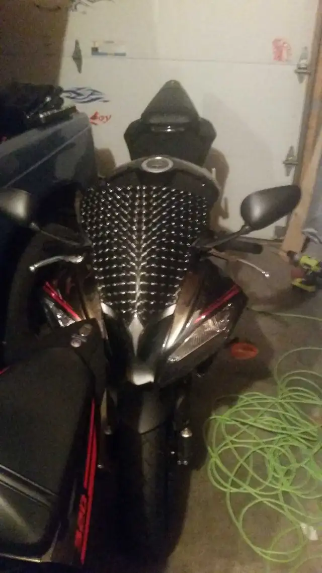 2015 yamaha r6 in Sport Bikes in Timmins - Image 7