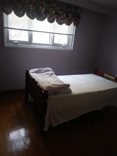Private Room for Rental-with all utilities included, including-WI-FI)$1150-GROUND LEVEL-WALKABLE TO...