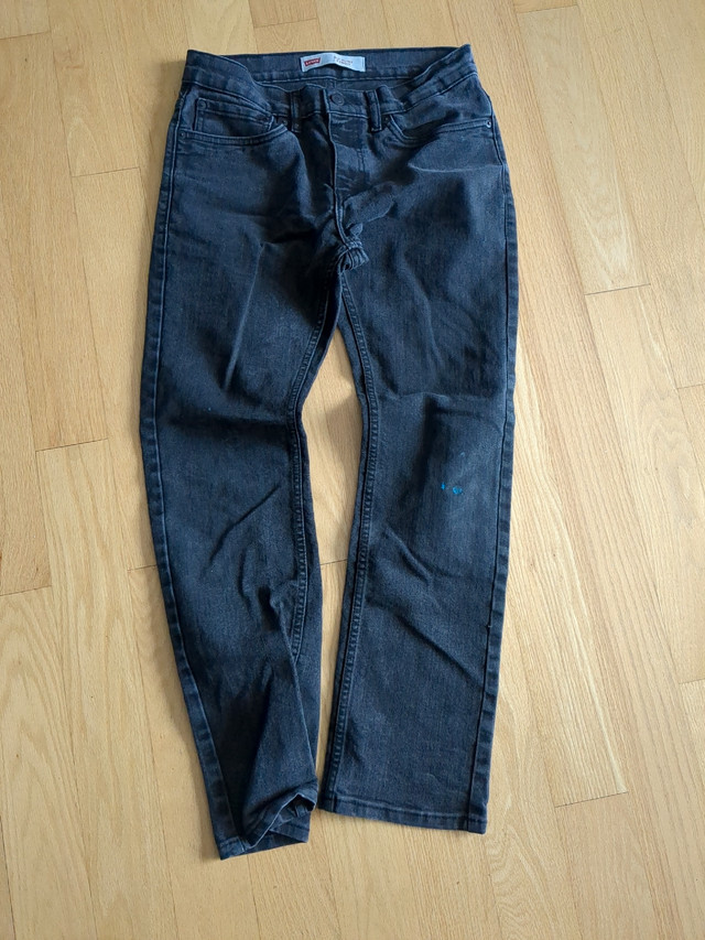 3 pairs of jeans Levis 511 & 512 16reg W28 L28 dans Enfants et jeunesse  à Longueuil/Rive Sud - Image 3