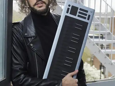 ROLI SEABOARD RISE 2 Touch sensitive Piano Keyboard Synth, View more