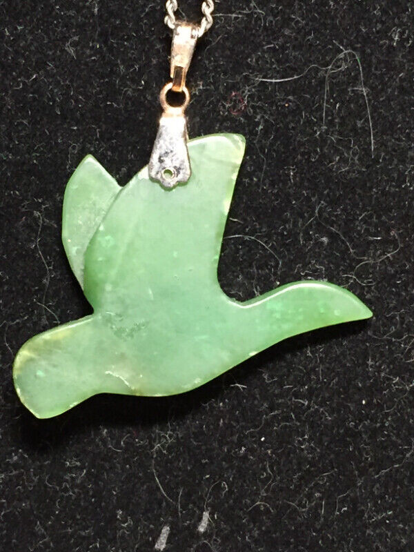 B.C. Jade Canada Goose Pendant/Charm in Arts & Collectibles in Vancouver - Image 4