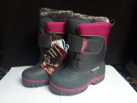 New RIVERLAND Insolated kids/Girls Boots Size 8
