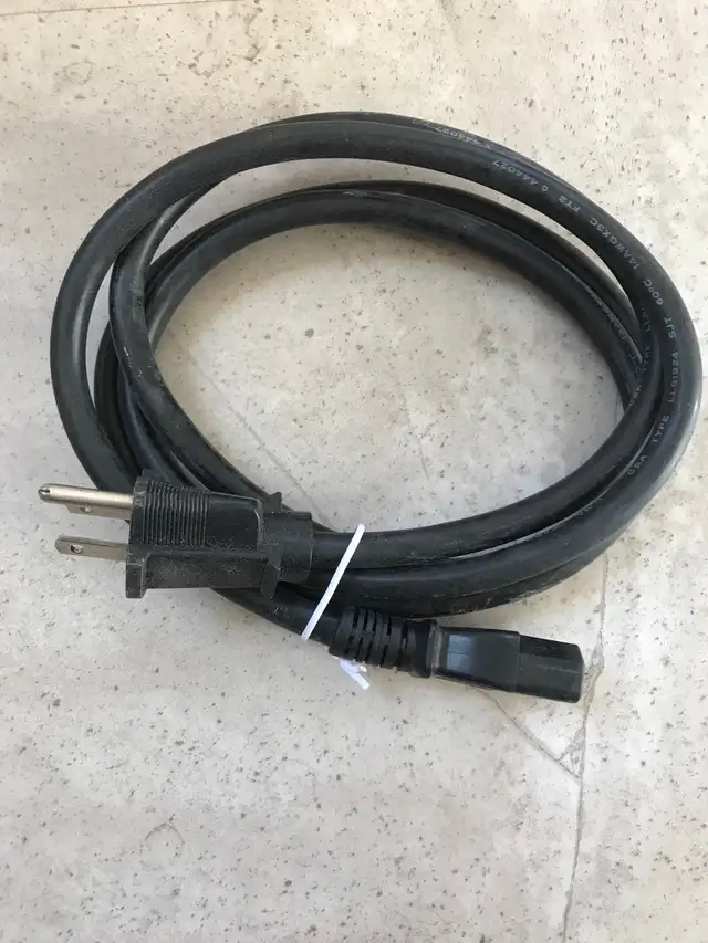 power cord in Cables & Connectors in Ottawa - Image 2