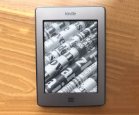 6'' Amazon Kindle Touch (4th    Generation, 3G  + WiFi)