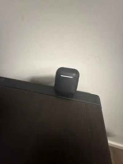 Apple AirPods 2nd Generation, View more