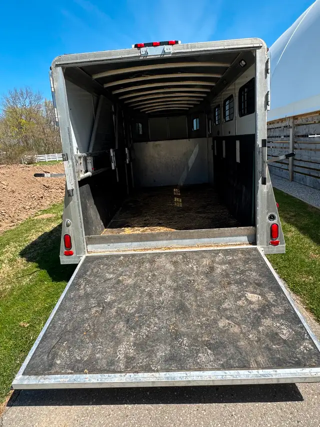 Truck+horse trailer/cargo rig in Cargo & Utility Trailers in London - Image 9